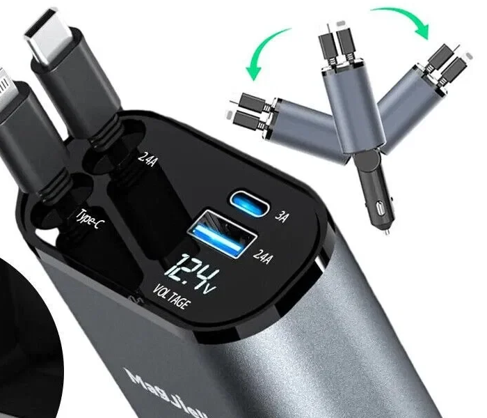 Axomag Socket port face showing USB-C, USB-A, voltage display and the two retractable connector heads