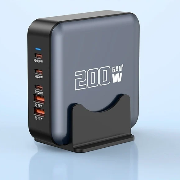 Axomag Tower 200W GaN desktop charger